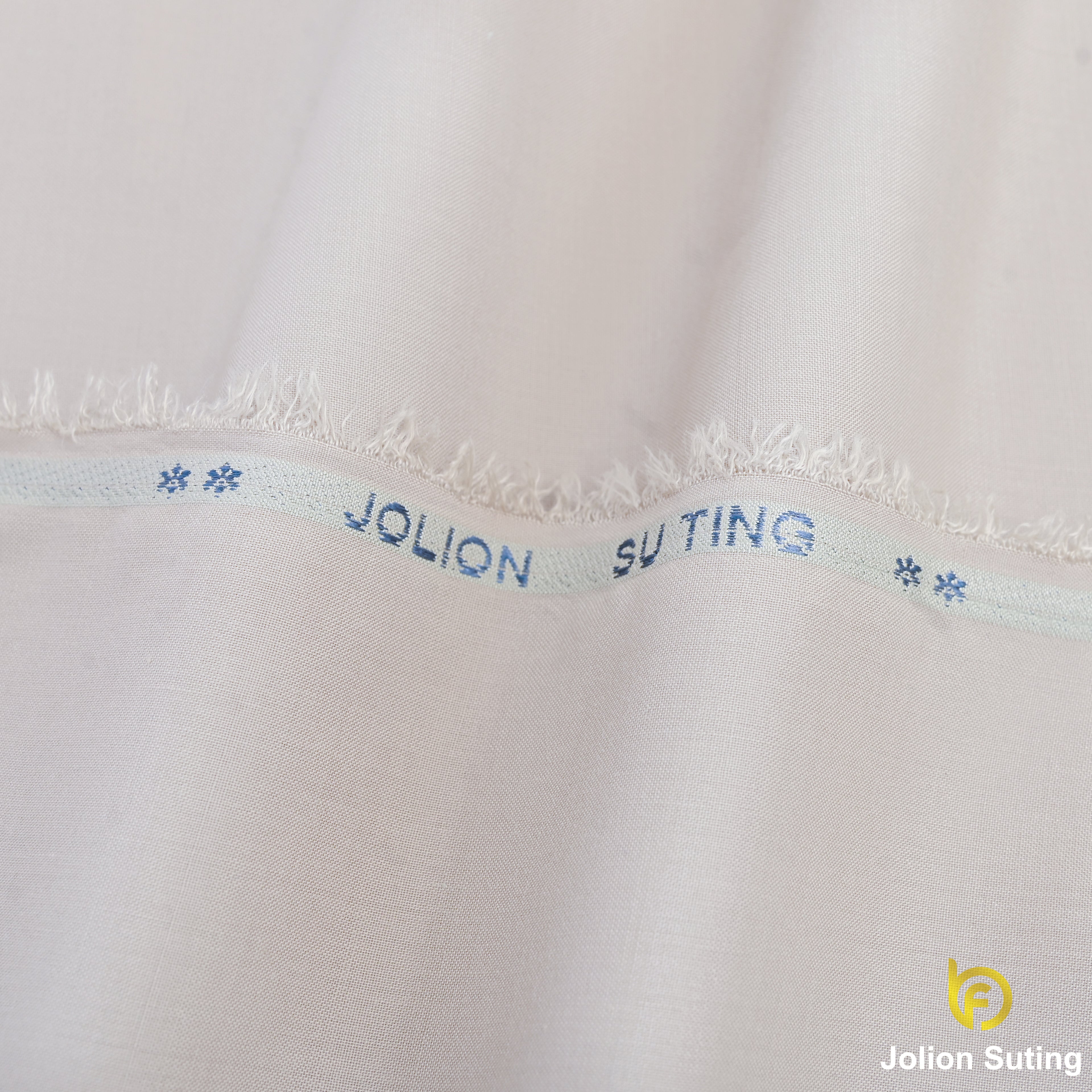 Brother Fabrics Jolion Suiting Wash & Wear – Ivory White