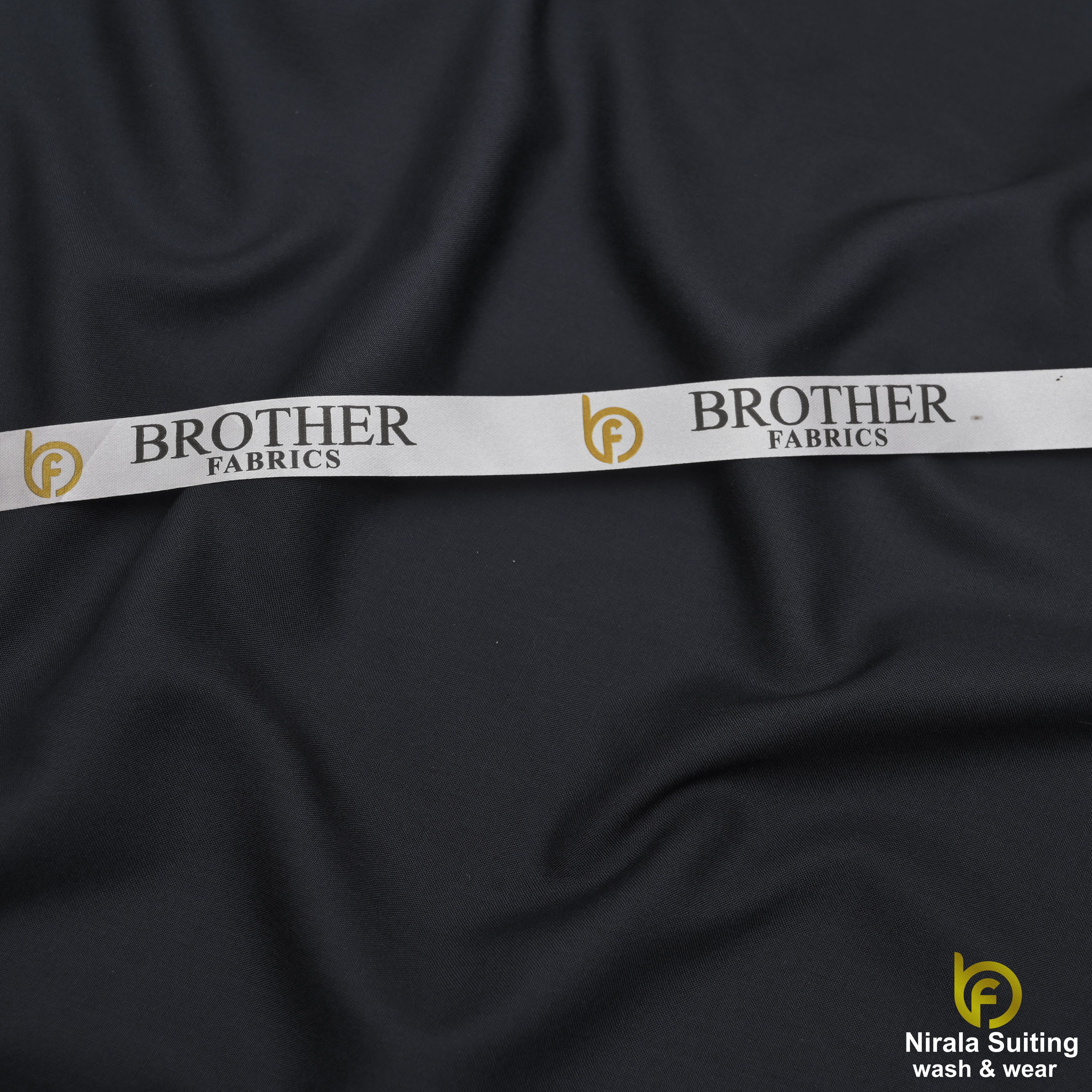 Nirala Gold – Midnight Black